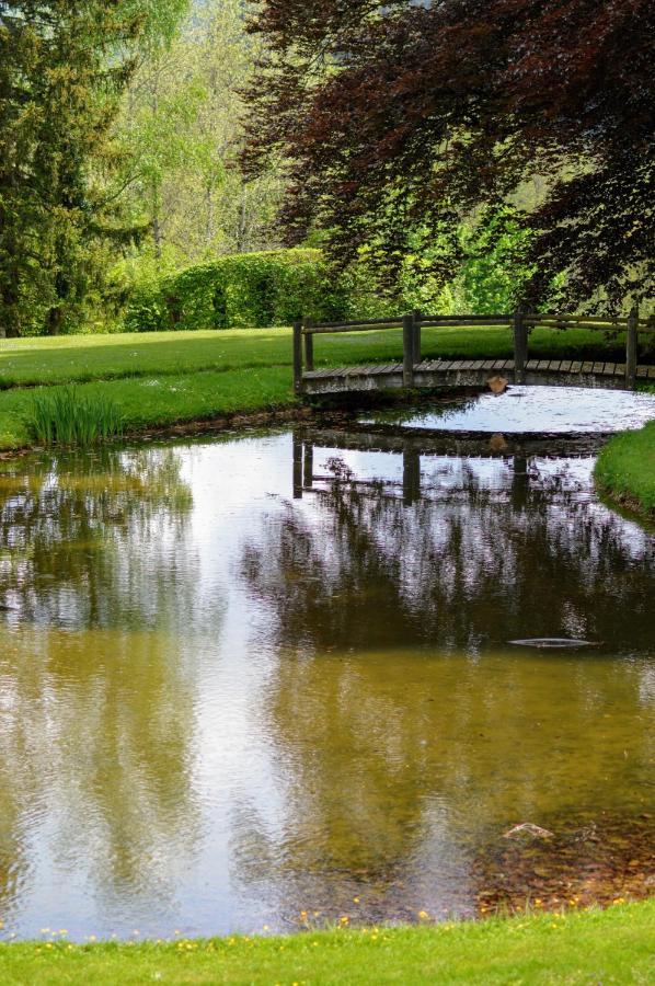 Domaine De Marchal - Chambres Et Table D'Hotes Celles-Sur-Durolle Exterior photo